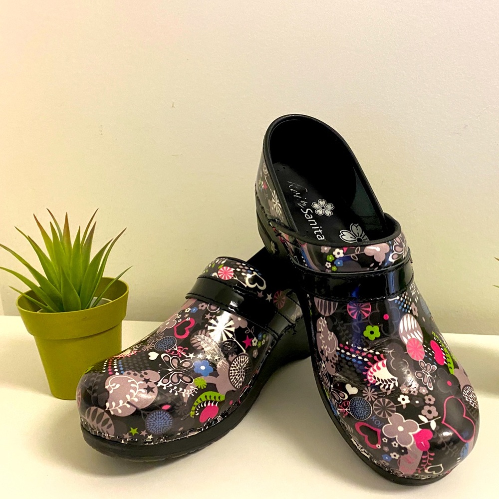 Koi Sanita Clogs